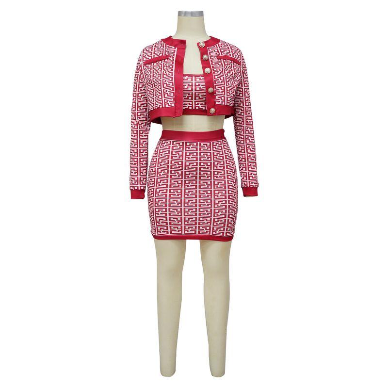 Женский кардиган с длинными рукавами, жилет, юбка на бедрах с принтом, костюм Burgundy XL
Женский кардиган с длинными рукавами, жилет, юбка на бедрах с принтом, костюм Burgundy XL