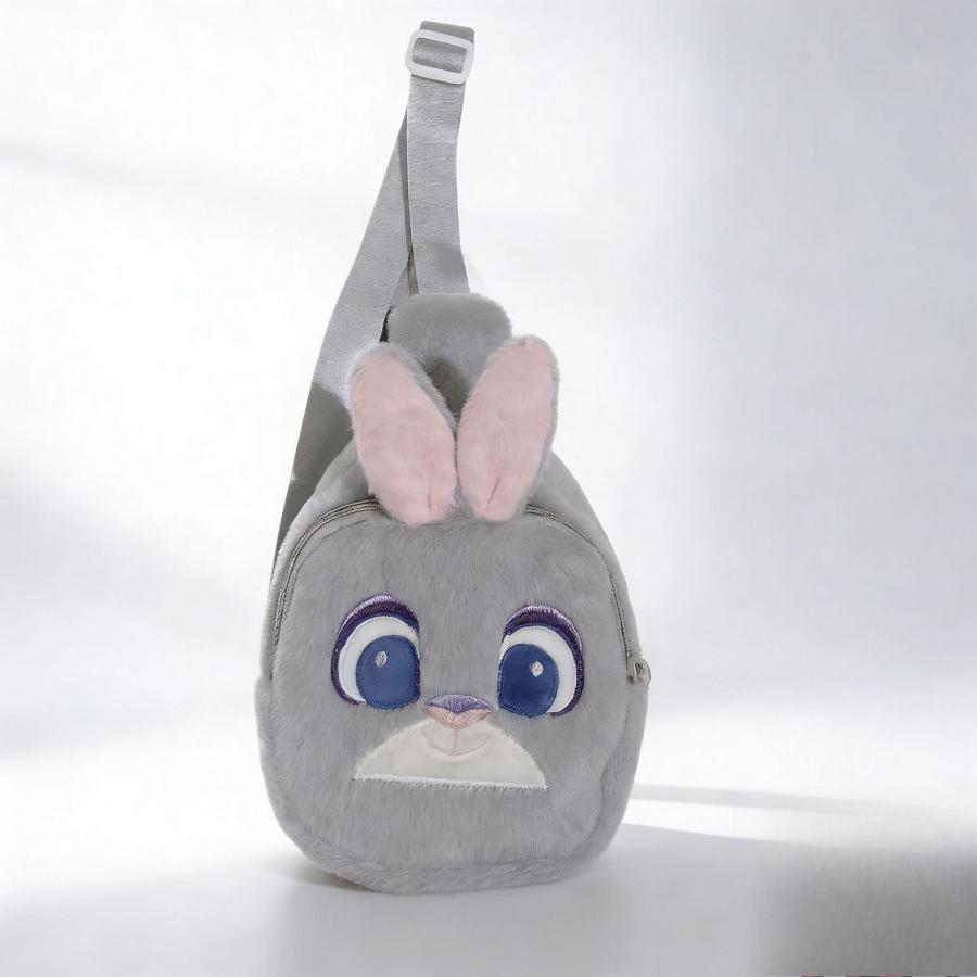 Zootopia Chest Bag, Plush Backpack, Trendy, Versatile, and Cute Plush Bag for Outings KTB 20*14*7cm
Zootopia Chest Bag, Plush Backpack, Trendy, Versatile, and Cute Plush Bag for Outings KTB 20*14*7cm