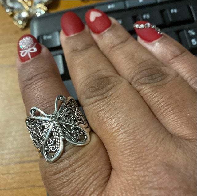 Retro Carved Butterfly Open Rings for Women Luxury Ancient Court Style Abjustable Ring Engagement Anniversary Party Zircon resizable мідний
Retro Carved Butterfly Open Rings for Women Luxury Ancient Court Style Abjustable Ring Engagement Anniversary Party Zircon resizable мідний