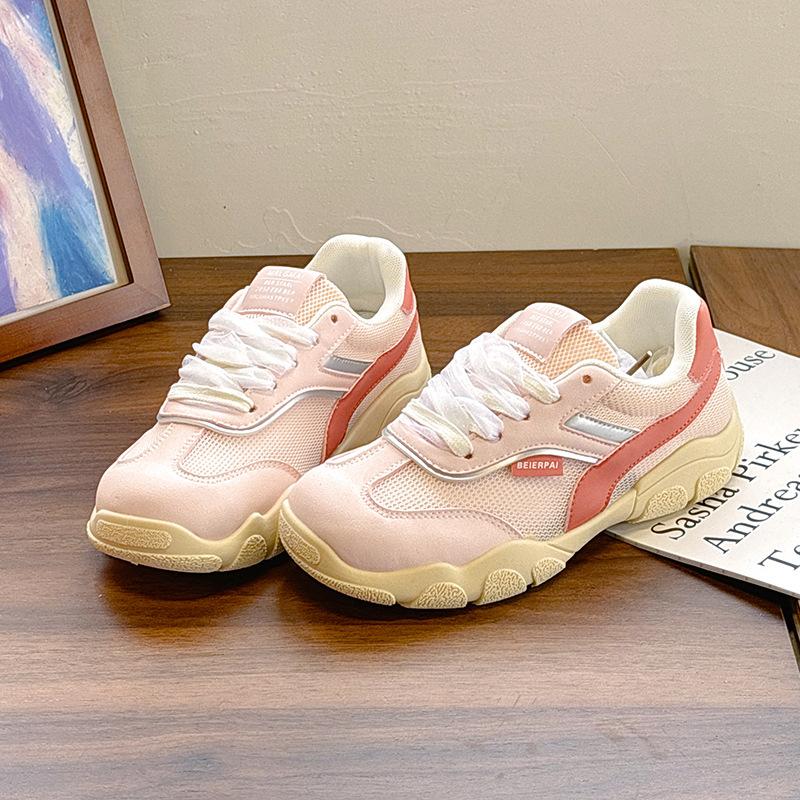 New mesh breathable sports shoes women s summer design lightweight and versatile casual white shoes 40 розовый
New mesh breathable sports shoes women s summer design lightweight and versatile casual white shoes 40 розовый