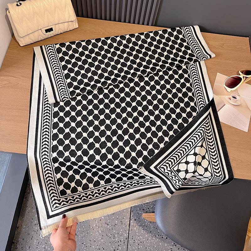 Клетчатый принт Контрастные цвета Двусторонний Имитация кашемира Шарф Зимняя Высококачественная Теплая Шаль Женская 180cm чёрный
Клетчатый принт Контрастные цвета Двусторонний Имитация кашемира Шарф Зимняя Высококачественная Теплая Шаль Женская 180cm чёрный