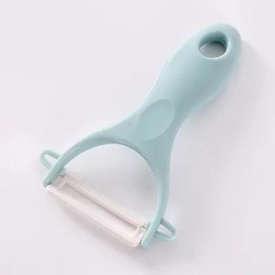 1pcs Ceramic Peeler Fruit Knife Skin-peel Vegetable Peeler with Ceramic Blade Kitchen Accessories Vegetable Tools Random Color небо синє кольору
1pcs Ceramic Peeler Fruit Knife Skin-peel Vegetable Peeler with Ceramic Blade Kitchen Accessories Vegetable Tools Random Color небо синє кольору