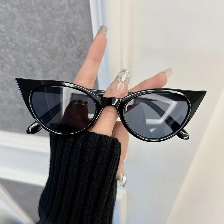 Designer Cat Eye Sunglasses Women Men Comfortable Cateye Sun Glasses Female Male Small Frame Mirror Trendy Other
Designer Cat Eye Sunglasses Women Men Comfortable Cateye Sun Glasses Female Male Small Frame Mirror Trendy Other