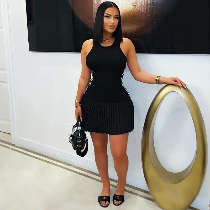 A Sexy Sleeveless Round-neck Pleated Dress for Women and A Fashionable Casual Dress XXL білий
A Sexy Sleeveless Round-neck Pleated Dress for Women and A Fashionable Casual Dress XXL білий