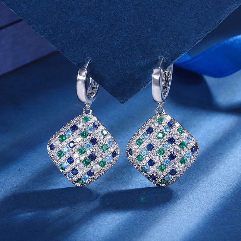 Ювелирные изделия Медь Позолоченная Имитация цвета Сокровище Большой Квадратный Сочетание цветов Камень Сияющий Бриллиант Подвеска Кольцо Набор