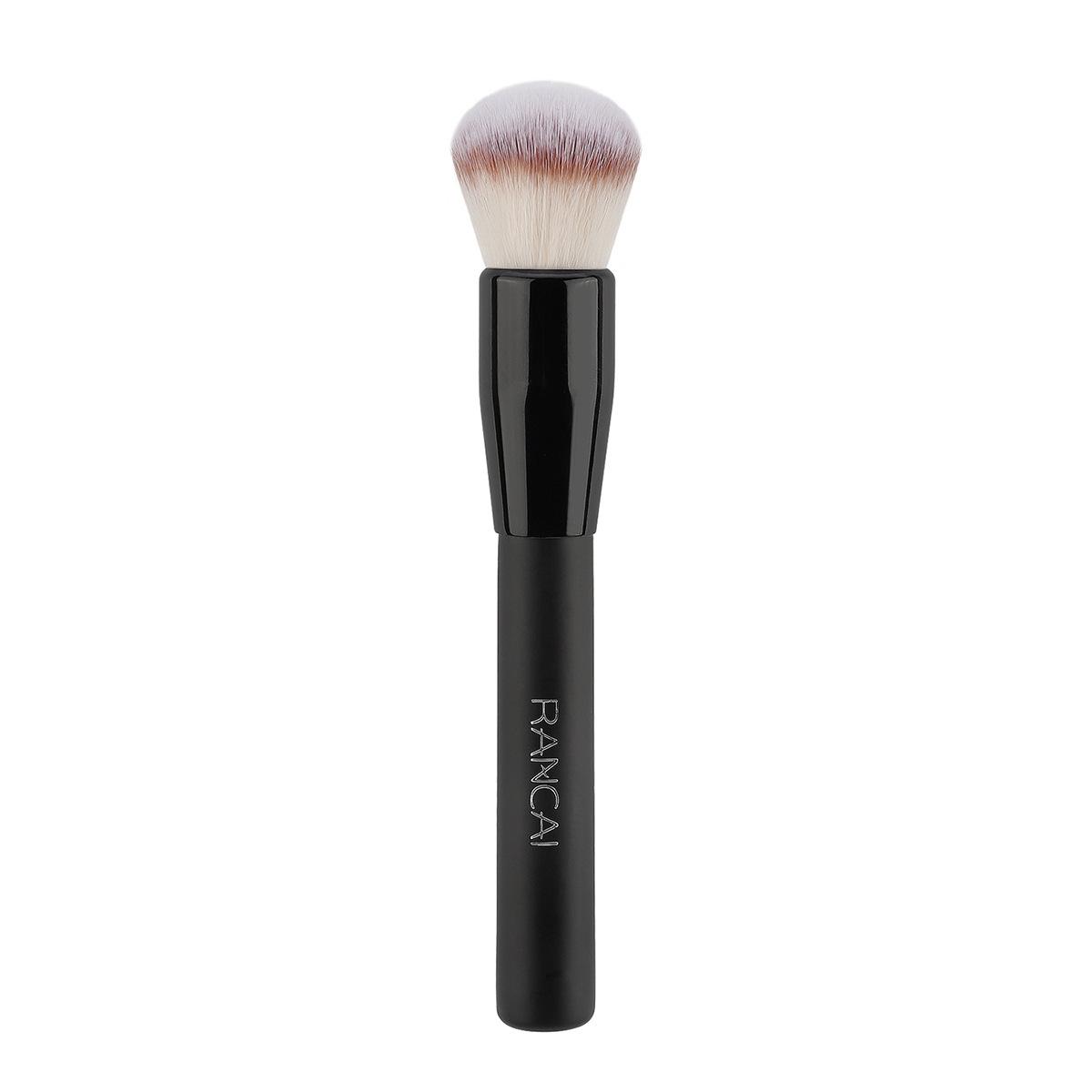 New single three-color hair foundation brush loose powder brush blush brush concealer do not eat powder soft hair makeup brush beauty tool
New single three-color hair foundation brush loose powder brush blush brush concealer do not eat powder soft hair makeup brush beauty tool