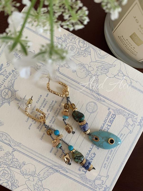 Stone beaded turquoise mango necklace Bohemian ethnic style sweater chain niche high-end item decoration
Stone beaded turquoise mango necklace Bohemian ethnic style sweater chain niche high-end item decoration