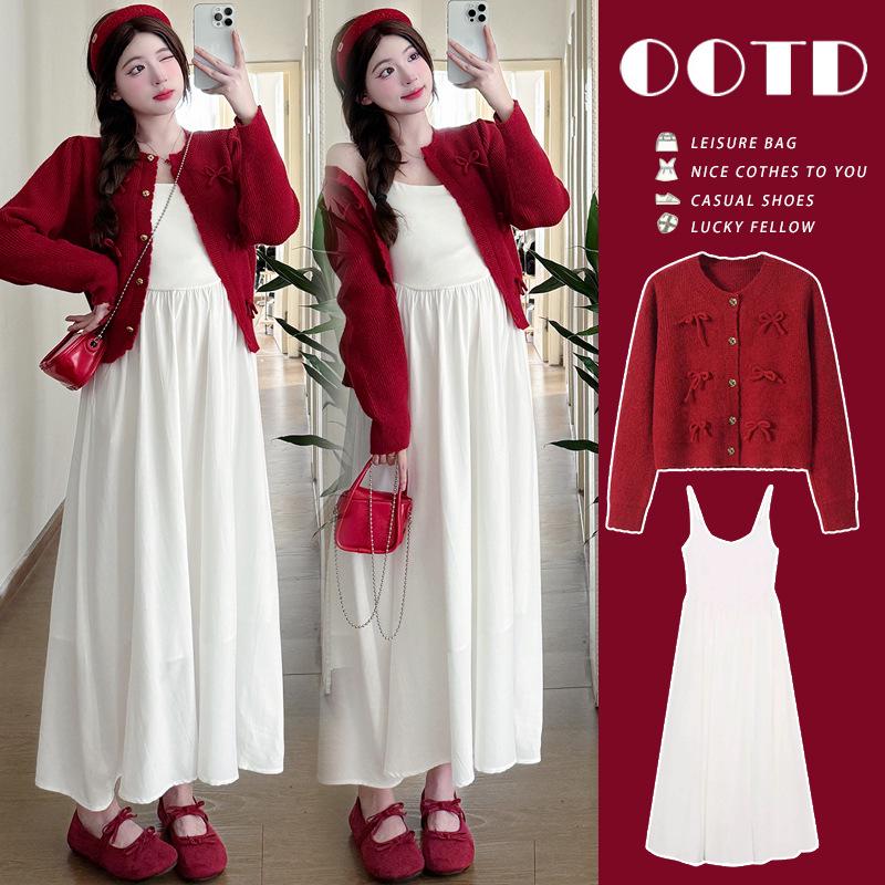 Autumn White Spaghetti Strap Maternity Dress & Angora Red Bowknot Sweater Set M
Autumn White Spaghetti Strap Maternity Dress & Angora Red Bowknot Sweater Set M