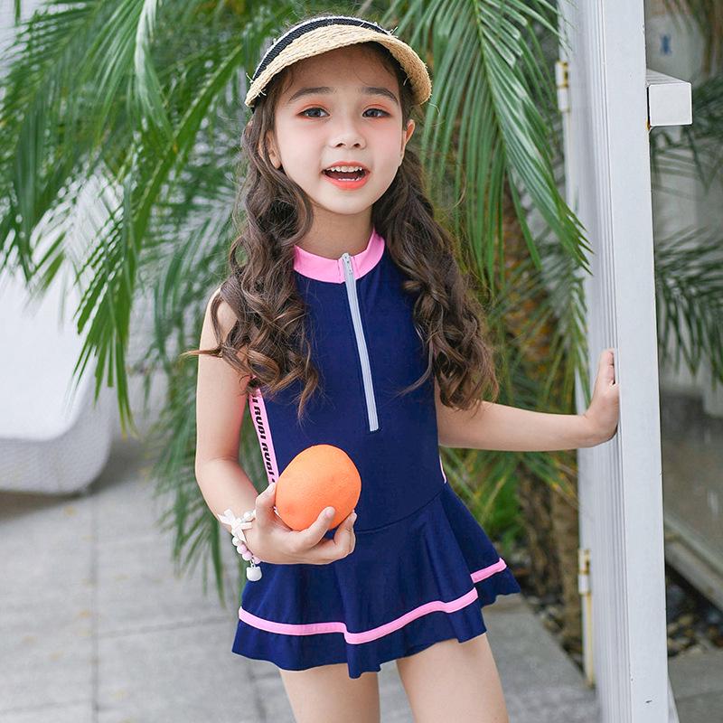 Korean Style Girls Quick-Drying One-Piece Swimsuit for Sports and Hot Springs 2XL темно-синий
Korean Style Girls Quick-Drying One-Piece Swimsuit for Sports and Hot Springs 2XL темно-синий