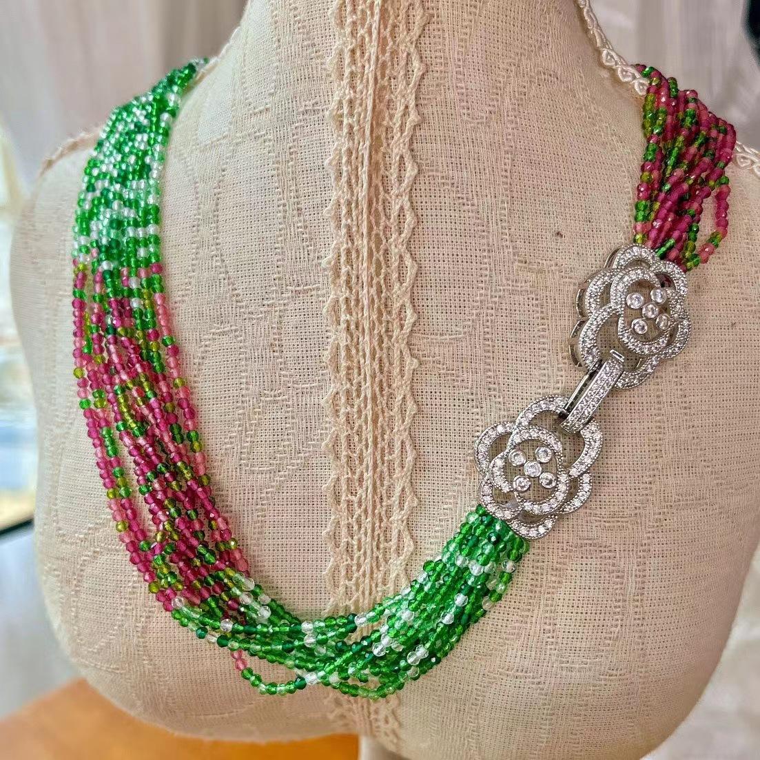 Retro Original Handmade Multi-Layer Crystal Necklace Lazy Design Stacked Neck Chain New Choker Item
Retro Original Handmade Multi-Layer Crystal Necklace Lazy Design Stacked Neck Chain New Choker Item