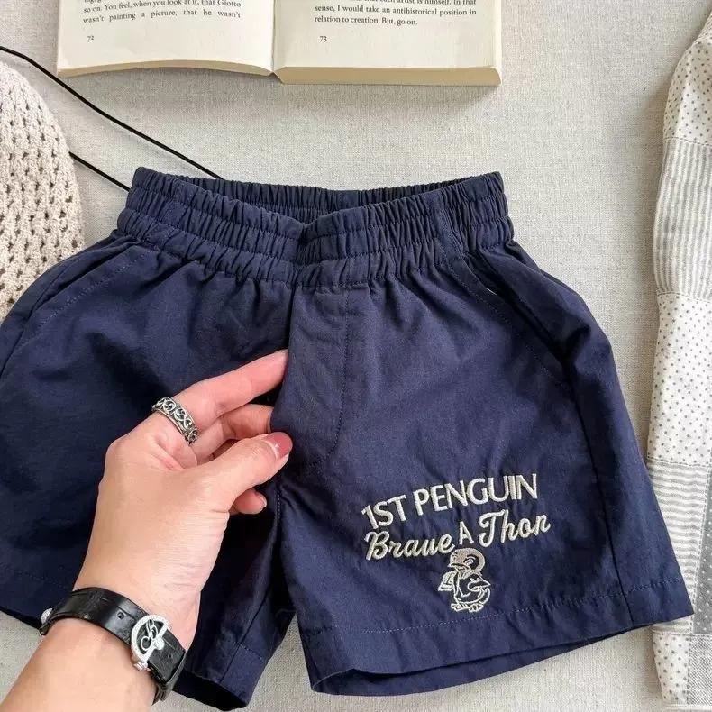 Children s Summer Quick-Dry Shorts High-Waisted Casual Sports Shorts for Toddlers and Young Children 130 темно-синього кольору
Children s Summer Quick-Dry Shorts High-Waisted Casual Sports Shorts for Toddlers and Young Children 130 темно-синього кольору