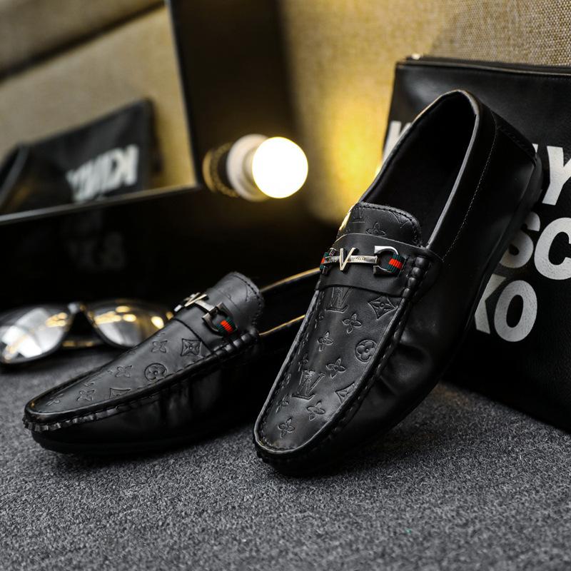 Doudou shoes men s 2025 spring new European station men s leather shoes casual lazy foot cover trend shoes breathable and light 44 чорний
Doudou shoes men s 2025 spring new European station men s leather shoes casual lazy foot cover trend shoes breathable and light 44 чорний