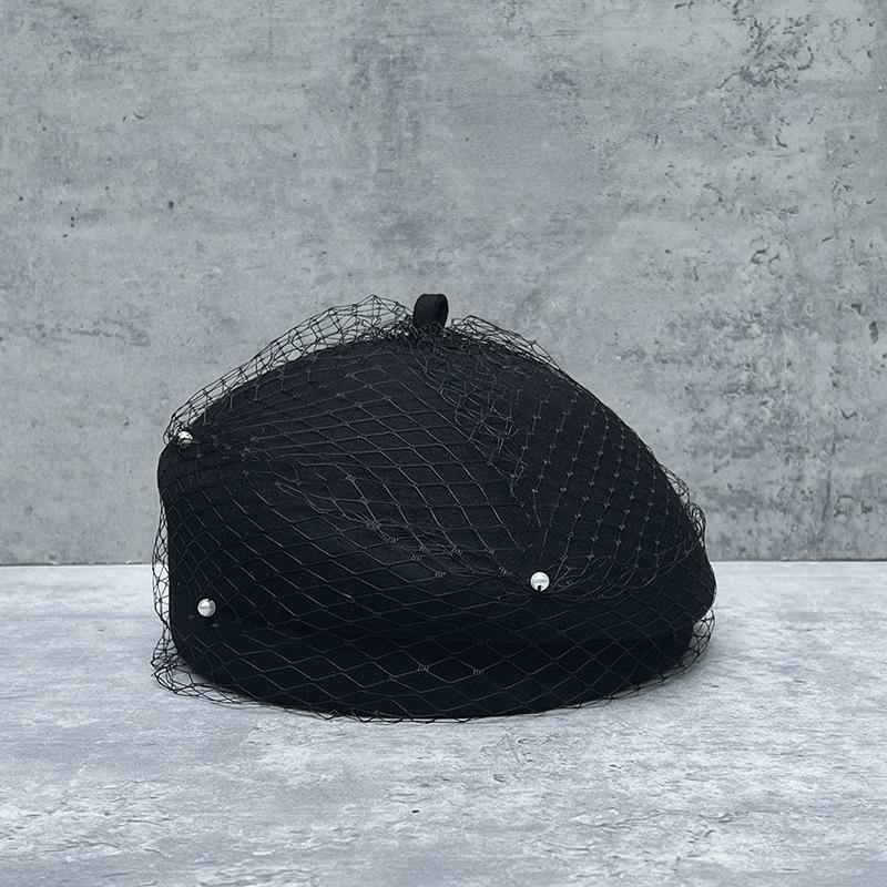 French Celebrity Pearl Mesh Wool Beret Female Face Small Elegant Retro Painter Top Hat Foreign Style M(56-58cm) чорний
French Celebrity Pearl Mesh Wool Beret Female Face Small Elegant Retro Painter Top Hat Foreign Style M(56-58cm) чорний