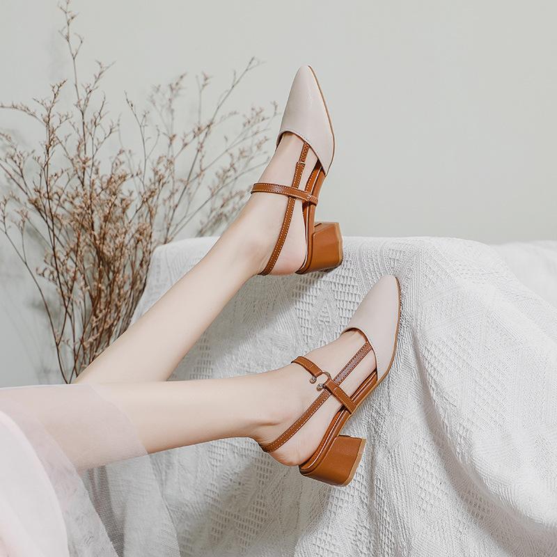 Yuexinwang leather flat for Huizhou women s shoes heels pointed cold slippers outer wear summer new bag head high heel sandals 41
Yuexinwang leather flat for Huizhou women s shoes heels pointed cold slippers outer wear summer new bag head high heel sandals 41