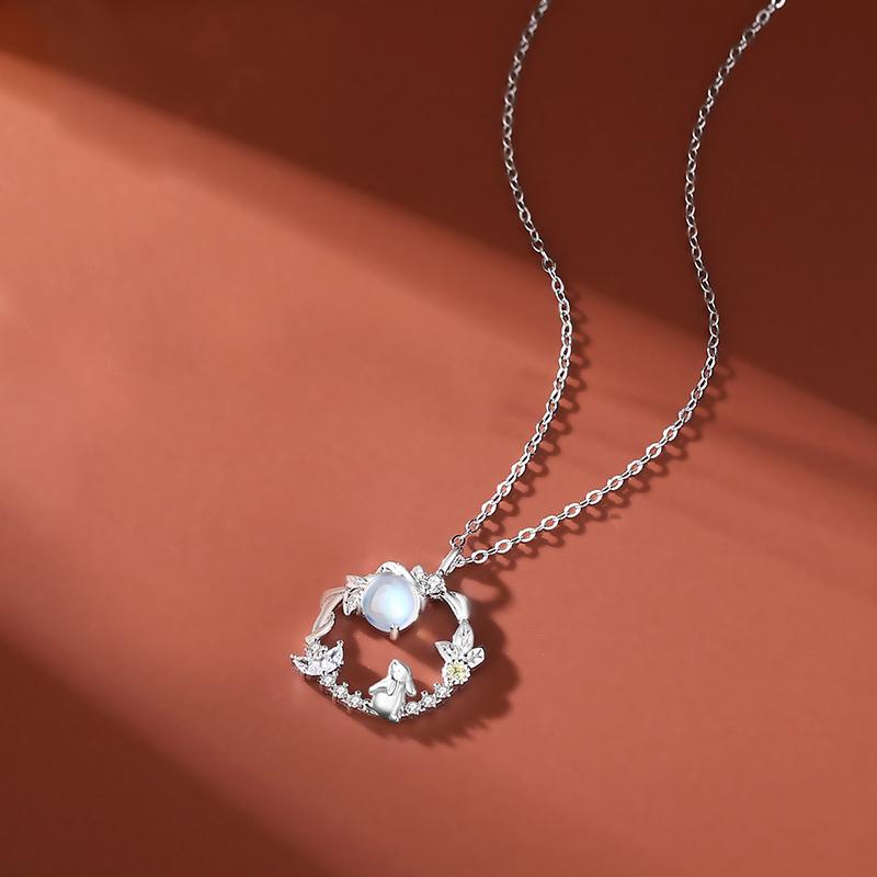 Rabbit Pendant Necklace Fresh and Sweet Zodiac Rabbit Moonstone Collarbone Chain Women s Light Luxury Gift Jewelry Accessories
Rabbit Pendant Necklace Fresh and Sweet Zodiac Rabbit Moonstone Collarbone Chain Women s Light Luxury Gift Jewelry Accessories