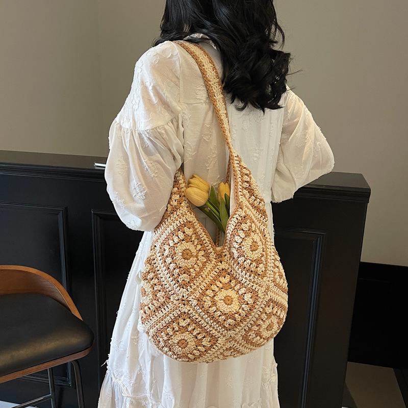 Niche woven bags women s beach vacation large-capacity shoulder bags literary tote bags хакі
Niche woven bags women s beach vacation large-capacity shoulder bags literary tote bags хакі