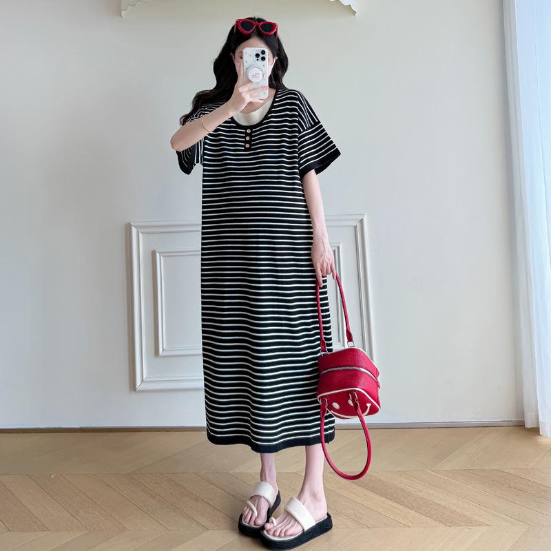 Trendy Maternity Striped Ice Silk Knit Dress - Plus Size, Loose Fit, Slimming & Age-Reducing L
Trendy Maternity Striped Ice Silk Knit Dress - Plus Size, Loose Fit, Slimming & Age-Reducing L
