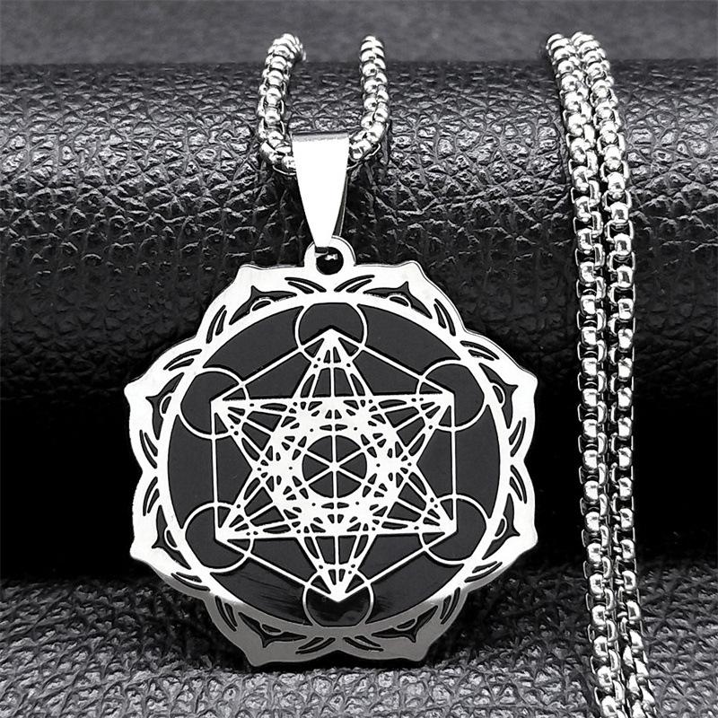 Vintage Hexagram Pendant Long Necklace for Men Stainless Steel Hip Hop Cool Accessory Trendy Jewelry Gift
Vintage Hexagram Pendant Long Necklace for Men Stainless Steel Hip Hop Cool Accessory Trendy Jewelry Gift