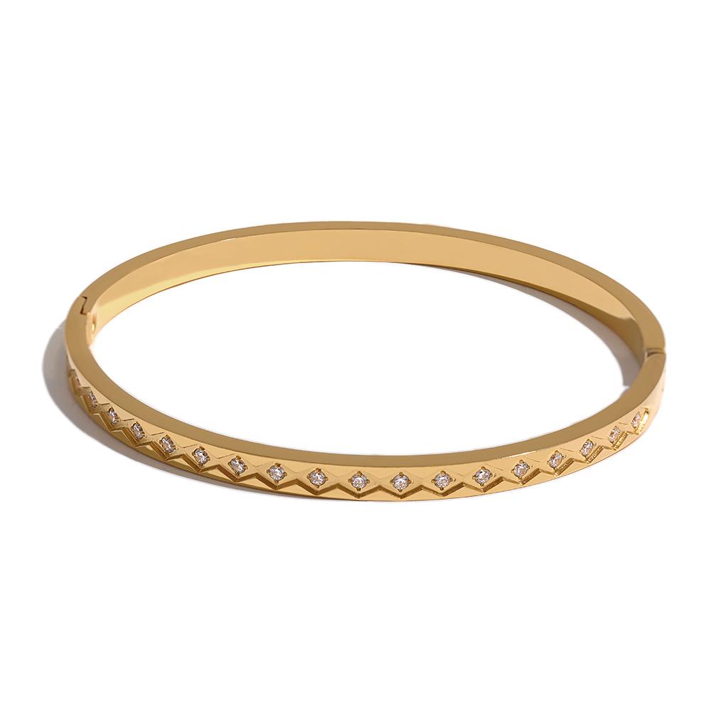 Yhpup 60mm Fashion Cast Stainless Steel Bangle Bracelet for Women Cubic Zirconia 18K PVD Gold Plated Statement Trendy Jewelry
Yhpup 60mm Fashion Cast Stainless Steel Bangle Bracelet for Women Cubic Zirconia 18K PVD Gold Plated Statement Trendy Jewelry