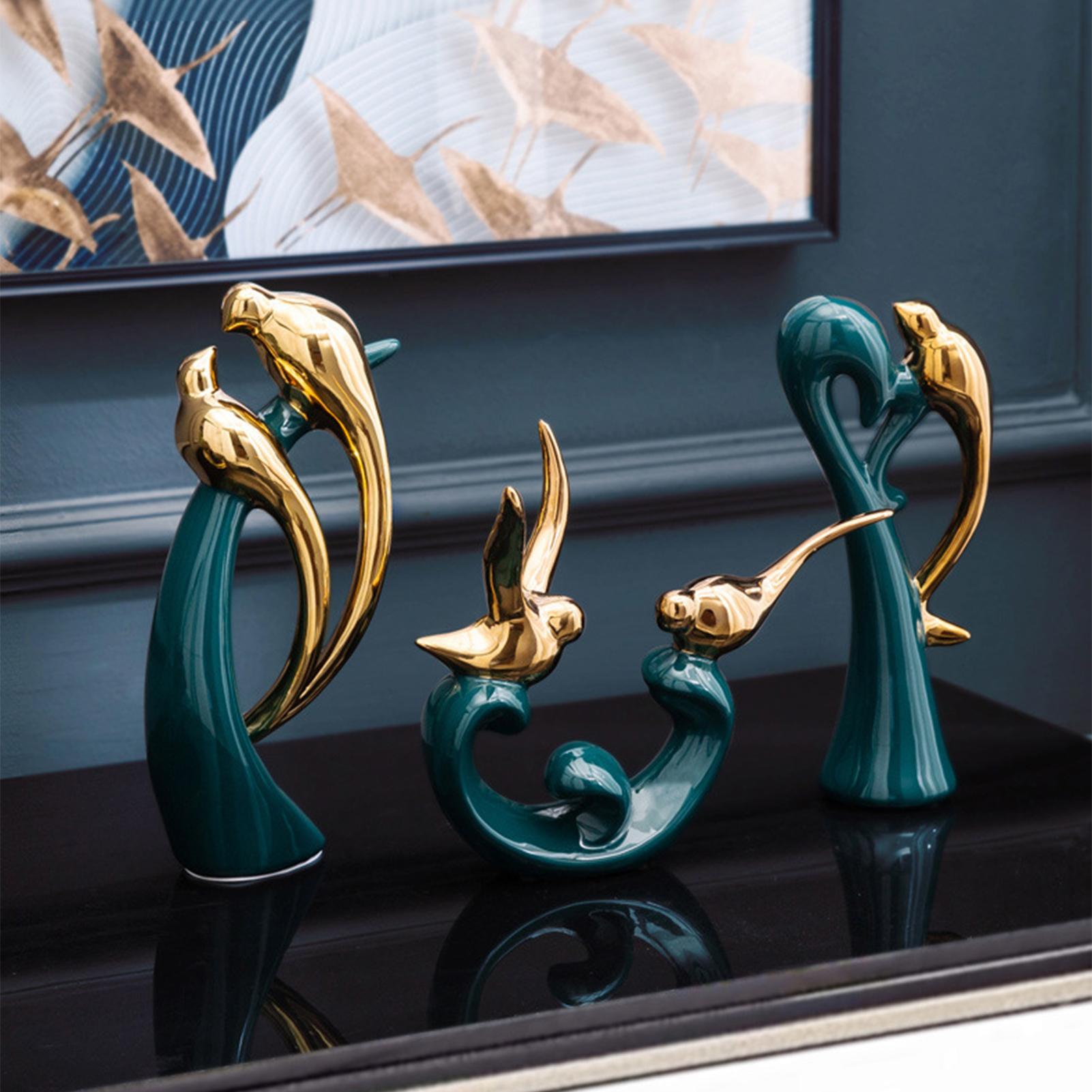 Nordic Ceramic Couple Birds Statues Modern Art Sculpture Valentine s Day Ornament for Living Room Entrance Tea Table Decoration
Nordic Ceramic Couple Birds Statues Modern Art Sculpture Valentine s Day Ornament for Living Room Entrance Tea Table Decoration