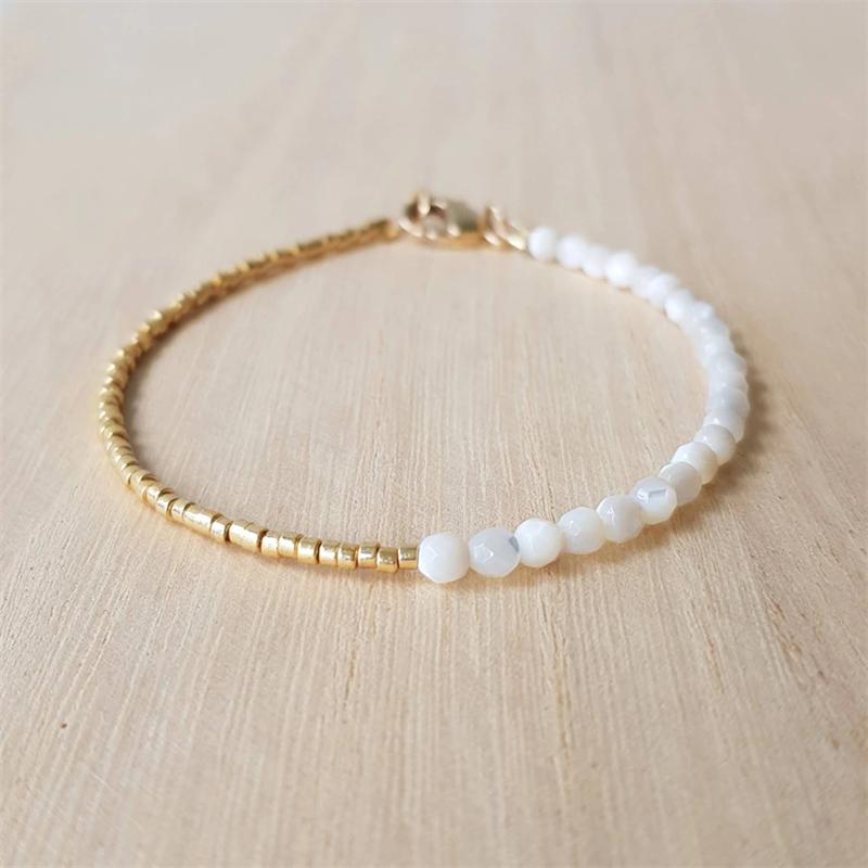 Vlen Dainty Mother of Pearl Bracelet Miyuki Beads Jewelry for Women Adjustable Stackable Minimalist Bracelet Gift for Her
Vlen Dainty Mother of Pearl Bracelet Miyuki Beads Jewelry for Women Adjustable Stackable Minimalist Bracelet Gift for Her