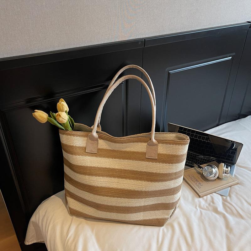 2025 summer new woven bag straw bag women s woven commuter shoulder tote bag seaside vacation beach bag хаки
2025 summer new woven bag straw bag women s woven commuter shoulder tote bag seaside vacation beach bag хаки