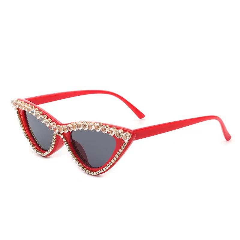 Luxury Crystal Diamond Cat eye Sunglasses Women Vintage Brand Designer Glitter Sun Glasses Fashion Bling Eyewear UV400 Shades красный
Luxury Crystal Diamond Cat eye Sunglasses Women Vintage Brand Designer Glitter Sun Glasses Fashion Bling Eyewear UV400 Shades красный