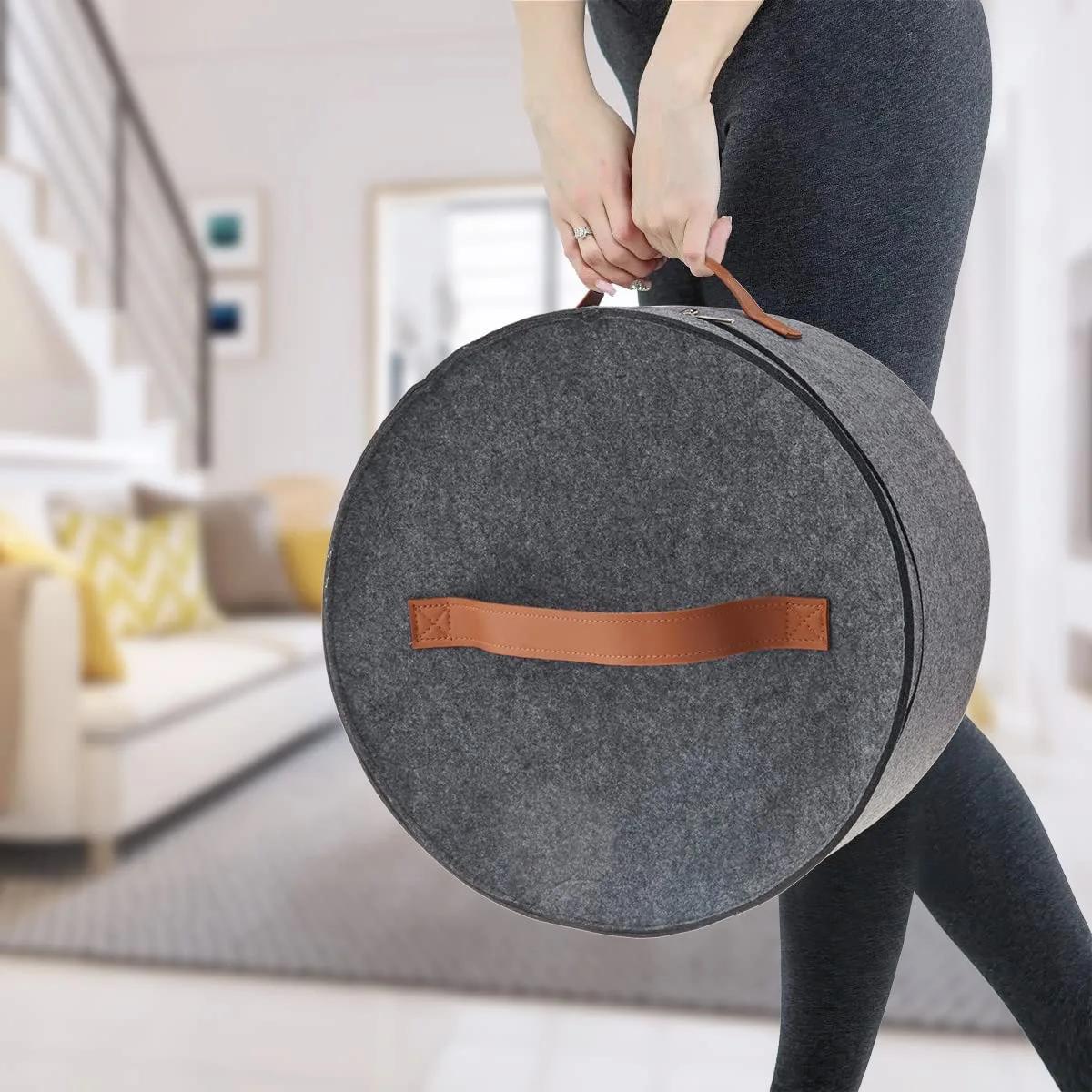 Holder Bag Felt Storage Box Dust Case Household Goods Sundries Hats Bucket Clothes Organizers Large Capacity Travel Bags 40x26CM чёрный
Holder Bag Felt Storage Box Dust Case Household Goods Sundries Hats Bucket Clothes Organizers Large Capacity Travel Bags 40x26CM чёрный
