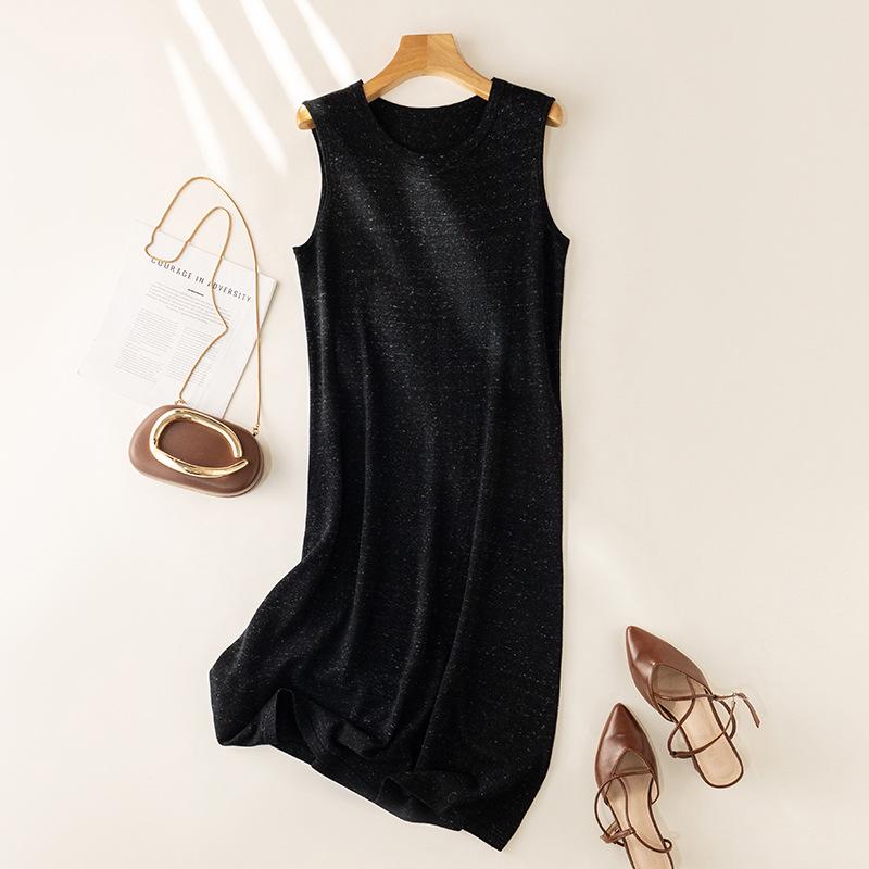 2025 Puyuan Early Autumn Sleeveless Knitted Dress - Classic Paper Doll Linen Merino Wool Medium
2025 Puyuan Early Autumn Sleeveless Knitted Dress - Classic Paper Doll Linen Merino Wool Medium