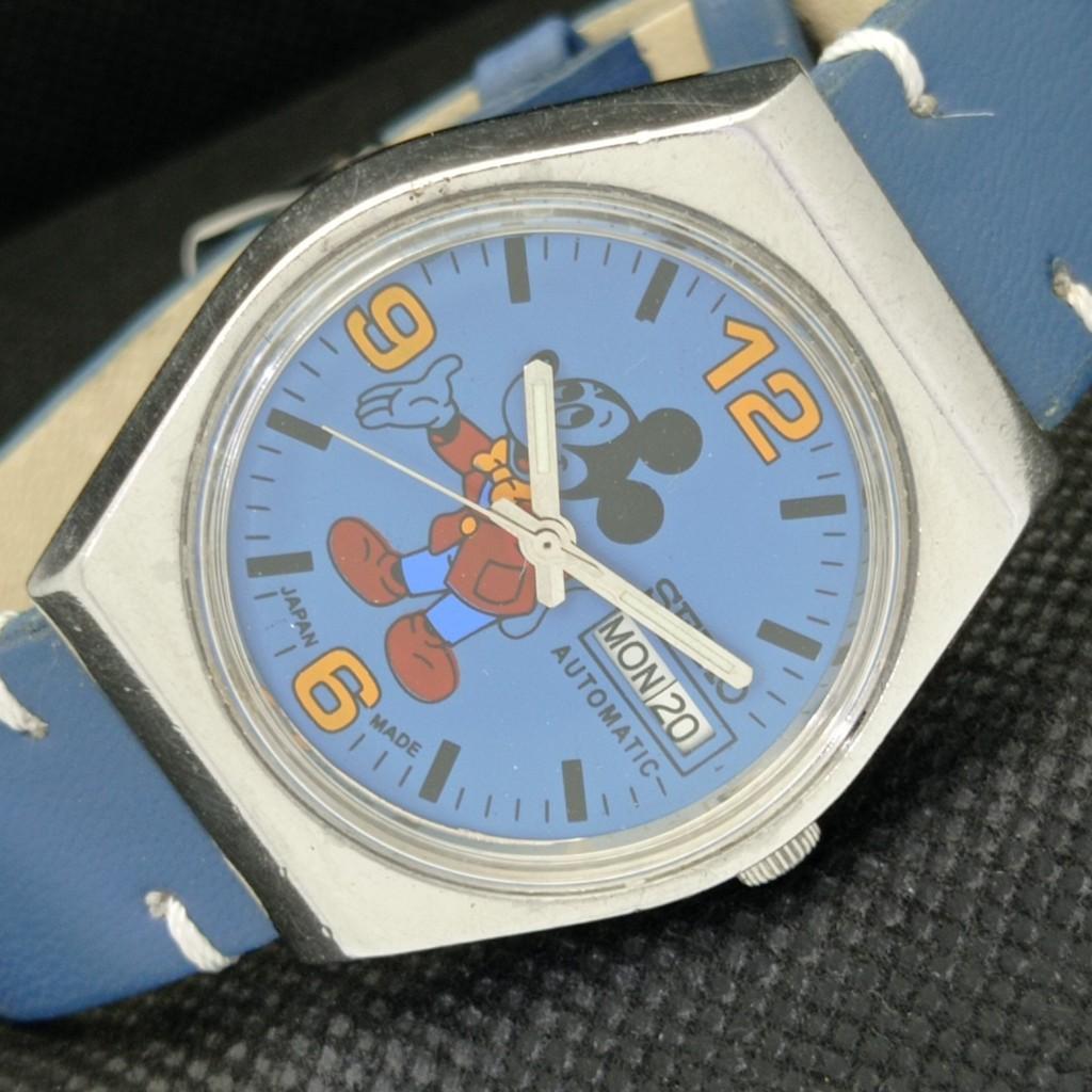 Б/у винтажные часы SEIKO с рисунком на циферблате AUTO 6309A JAPAN MENS D/D BLUE a304444-2 SKU573-a304444
Б/у винтажные часы SEIKO с рисунком на циферблате AUTO 6309A JAPAN MENS D/D BLUE a304444-2 SKU573-a304444