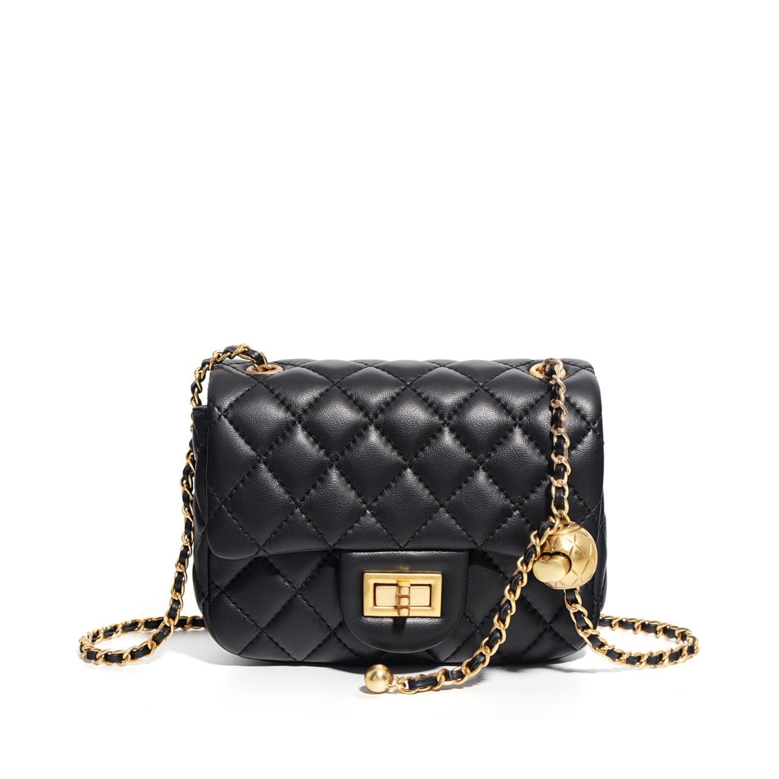 Маленькая золотая сумка через плечо на одно плечо 2025 Новая мода Универсальная текстурированная женская сумка из овчины Маленькая сумка-ромб на цепочке в стиле маленького ароматного ветра large чёрный
Маленькая золотая сумка через плечо на одно плечо 2025 Новая мода Универсальная текстурированная женская сумка из овчины Маленькая сумка-ромб на цепочке в стиле маленького ароматного ветра large чёрный