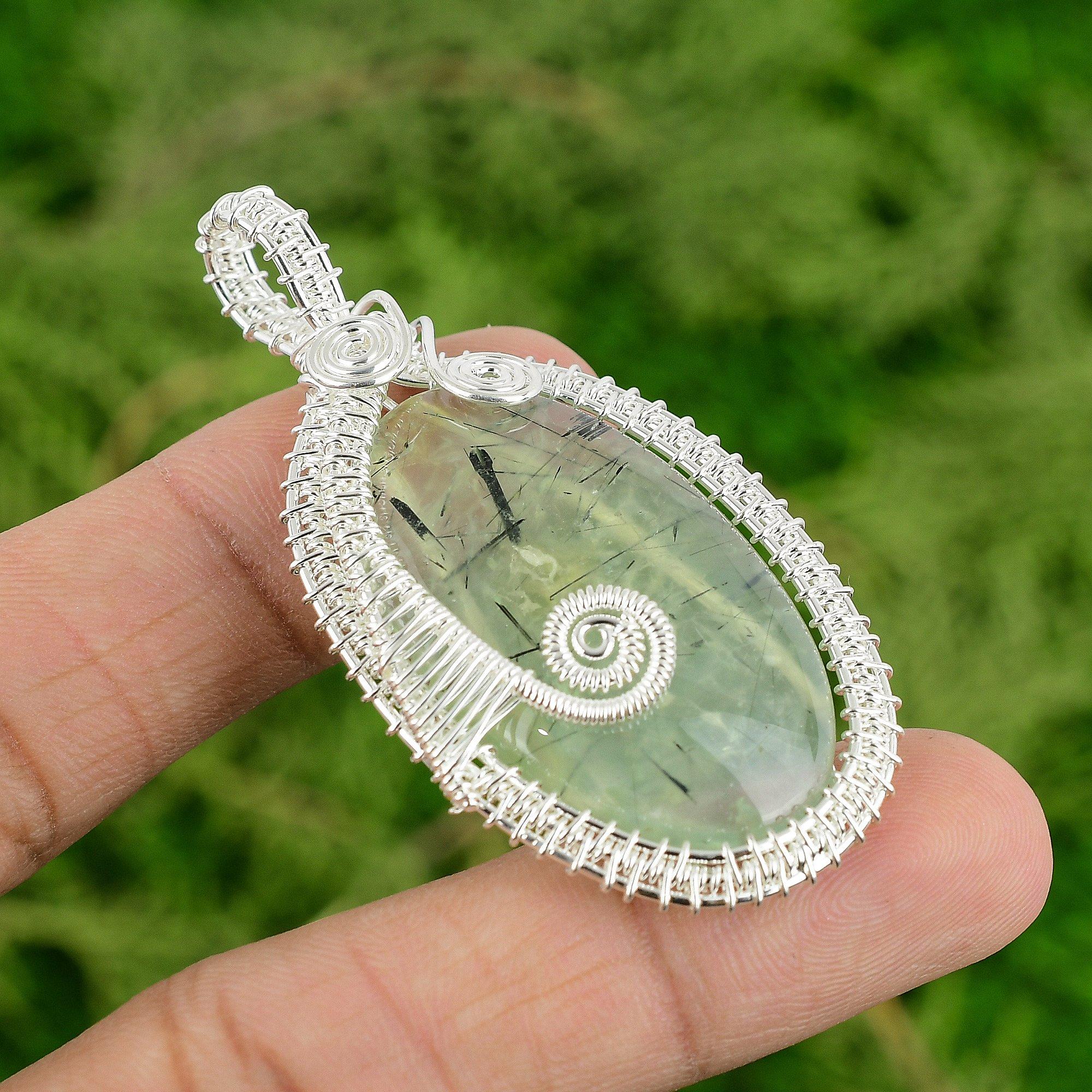 Natural Moss Prehnite Gemstone Pendant Wire Wrapping 925 Silver For Women
Natural Moss Prehnite Gemstone Pendant Wire Wrapping 925 Silver For Women