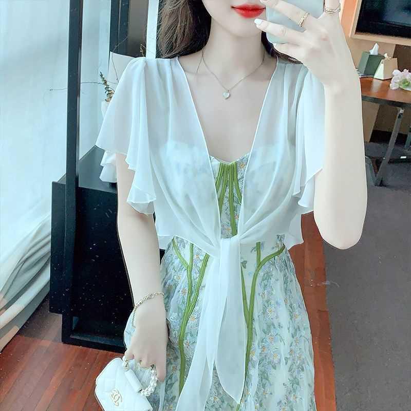 Women s Lightweight Chiffon Shawl Cardigan - Summer Sun Protection, Breathable and Stylish. XL (for 110-140 jin)
Women s Lightweight Chiffon Shawl Cardigan - Summer Sun Protection, Breathable and Stylish. XL (for 110-140 jin)