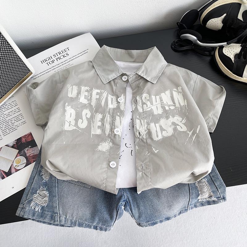 Boys 2026 Summer Color Block Three-Piece Set: Shirt, Letter Print, Casual and Lightweight 120cm хакі
Boys 2026 Summer Color Block Three-Piece Set: Shirt, Letter Print, Casual and Lightweight 120cm хакі