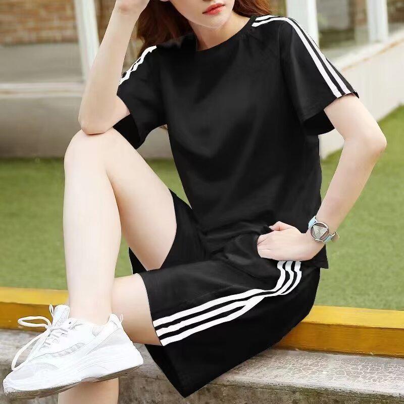 Women s Summer Casual Sportswear Set: Loose Plus Size Short Sleeve Top & Five-Point Shorts Two-Piece Set M
Women s Summer Casual Sportswear Set: Loose Plus Size Short Sleeve Top & Five-Point Shorts Two-Piece Set M
