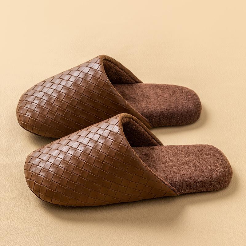 Silent soft bottom pu waterproof cotton slippers couple home indoor non-slip warm slippers 44-45 колір темно кави
Silent soft bottom pu waterproof cotton slippers couple home indoor non-slip warm slippers 44-45 колір темно кави