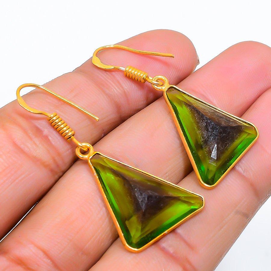 Peridot Gemstone Handmade 925 Sterling Silver Jewelry Earring 1.62 GK-4245
Peridot Gemstone Handmade 925 Sterling Silver Jewelry Earring 1.62 GK-4245