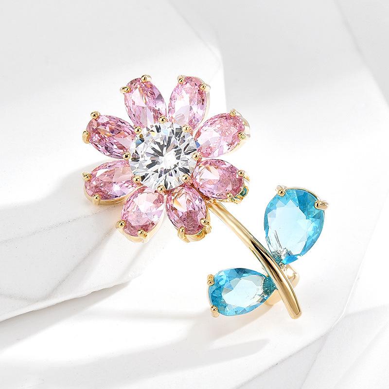 Female Fashion Pink Crystal Flower Brooches For Women Luxury Yellow Gold Color Zircon Alloy Plant Brooch Safety Pins
Female Fashion Pink Crystal Flower Brooches For Women Luxury Yellow Gold Color Zircon Alloy Plant Brooch Safety Pins