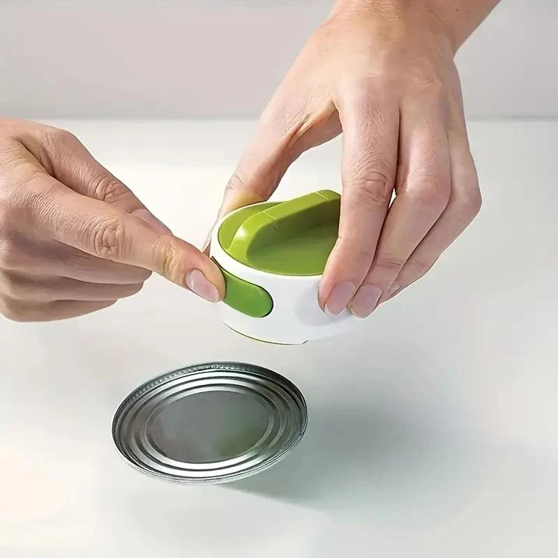 Portable Manual Can Opener Beer Can Stainless Steel Small Kitchen Tool Lid Opener Corkscrew Can Opener Easy to Twist Safe красный
Portable Manual Can Opener Beer Can Stainless Steel Small Kitchen Tool Lid Opener Corkscrew Can Opener Easy to Twist Safe красный
