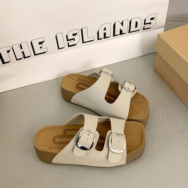 Платформенные тапочки женские для улицы, с ремешком на липучке, на платформе, удобные, универсальные, повседневные туфли, сандалии 40
Платформенные тапочки женские для улицы, с ремешком на липучке, на платформе, удобные, универсальные, повседневные туфли, сандалии 40