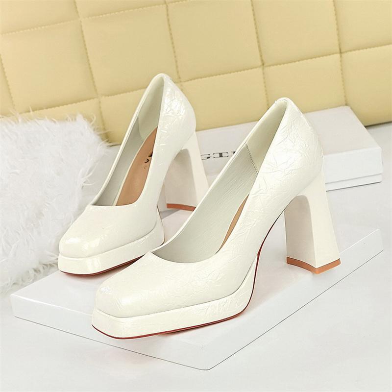 New Waterproof Table Square Toe Super High Heels Women Shallow Mouth Thick Heels Single Shoes Versatile Temperament High Heels 36
New Waterproof Table Square Toe Super High Heels Women Shallow Mouth Thick Heels Single Shoes Versatile Temperament High Heels 36