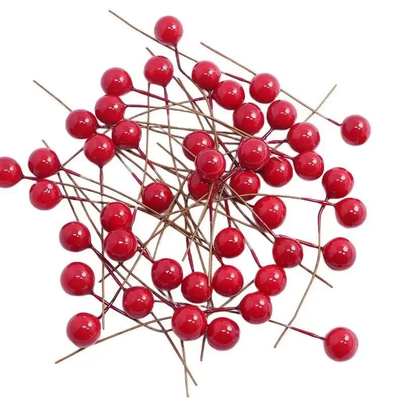 10pcs Artificial Christmas Berry Fake Berries Holly Leaf Wreath Rattan Winter Home Decor Xmas Tree DIY Craft Decoration 12mm
10pcs Artificial Christmas Berry Fake Berries Holly Leaf Wreath Rattan Winter Home Decor Xmas Tree DIY Craft Decoration 12mm