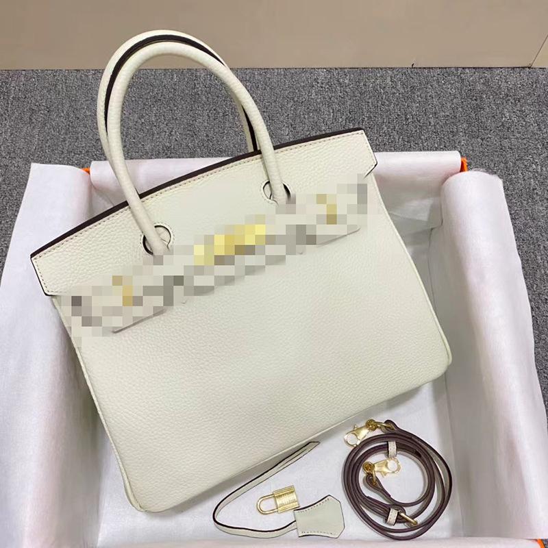 Шкіряна Сумка Класична 30 20 25 Платинова Сумка Верхня Коров я Шкіра Преміум Ручна Сумка Весільна Сумка Жіноча 25CM
Шкіряна Сумка Класична 30 20 25 Платинова Сумка Верхня Коров я Шкіра Преміум Ручна Сумка Весільна Сумка Жіноча 25CM