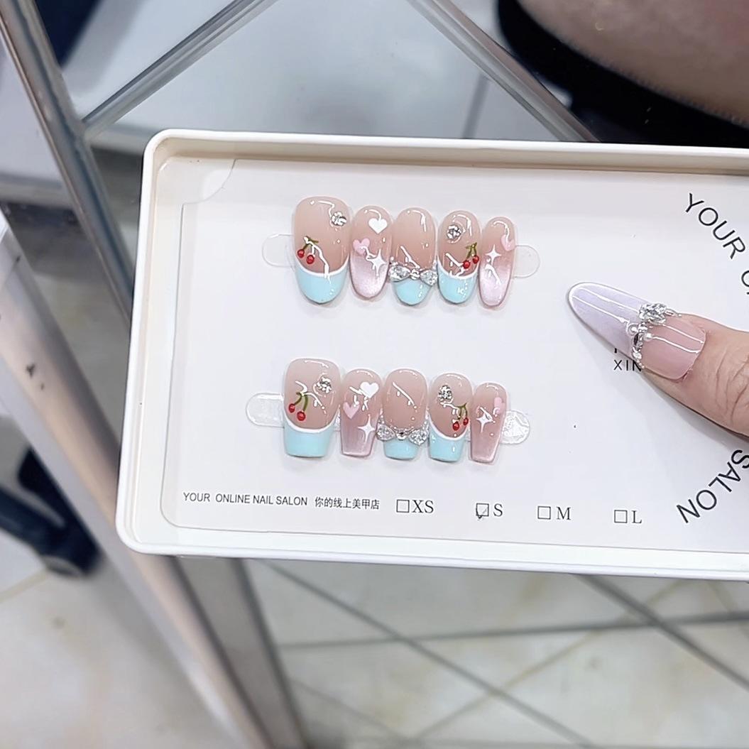 Наклейка для фототерапии ручной работы Cherry Jam с рисунком кошачьего глаза Love, готовая к маникюру Large L
Наклейка для фототерапии ручной работы Cherry Jam с рисунком кошачьего глаза Love, готовая к маникюру Large L