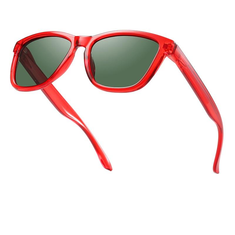 Поляризованные солнцезащитные очки классического дизайна для мужчин и женщин, модные уличные антибликовые очки UV400 для вождения для водителя
Поляризованные солнцезащитные очки классического дизайна для мужчин и женщин, модные уличные антибликовые очки UV400 для вождения для водителя