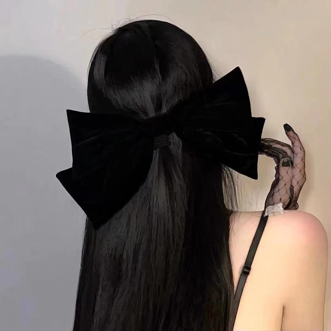 32CM French Style Black Velvet Bow Hair Clip Extra Large Hair Accessories for Women Oversized Barrettes Elegant Big Hair Claw
32CM French Style Black Velvet Bow Hair Clip Extra Large Hair Accessories for Women Oversized Barrettes Elegant Big Hair Claw