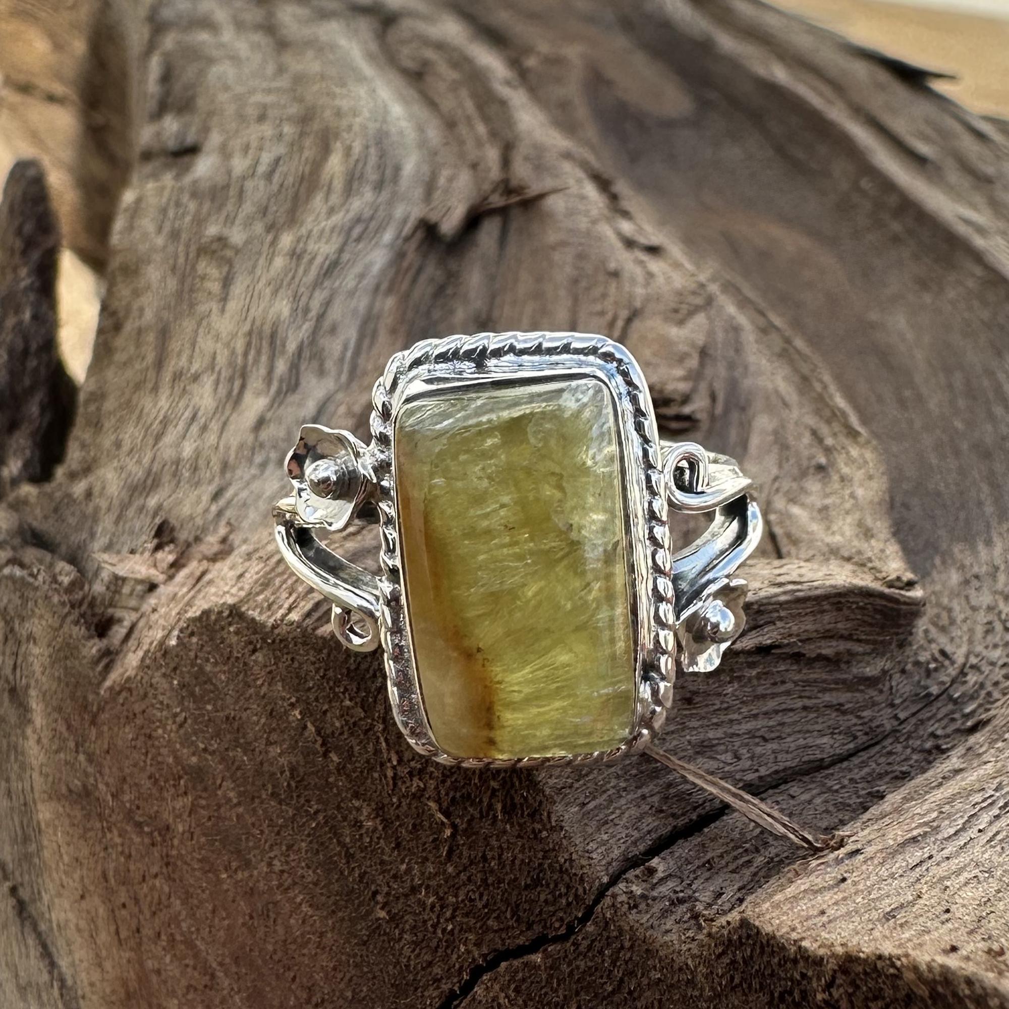 Prehnite Gemstone Ring,Prehnite Silver Ring, 925 Sterling Silver Ring, Prehnite Gemstone Ring, Handmade Prehnite Gemstone, Prehnite Jewelry Ring 9US 9 US жёлтый
Prehnite Gemstone Ring,Prehnite Silver Ring, 925 Sterling Silver Ring, Prehnite Gemstone Ring, Handmade Prehnite Gemstone, Prehnite Jewelry Ring 9US 9 US жёлтый