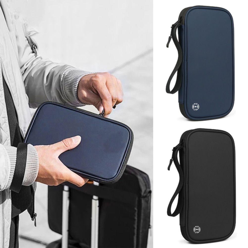 Водонепроницаемый семейный держатель для паспорта с RFID-блокатором, органайзер для проездных документов для мужчин и женщин темно-синий
Водонепроницаемый семейный держатель для паспорта с RFID-блокатором, органайзер для проездных документов для мужчин и женщин темно-синий