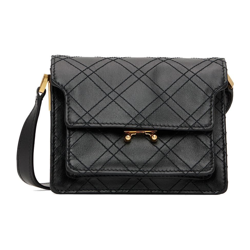 Marni Trunk Gold Hardware Decorated Pebbled Calfskin Crossbody Shoulder Bag Women bags Black SBMP0075L3P527200N99 Basic Set (Bag+Dust Bag)
Marni Trunk Gold Hardware Decorated Pebbled Calfskin Crossbody Shoulder Bag Women bags Black SBMP0075L3P527200N99 Basic Set (Bag+Dust Bag)