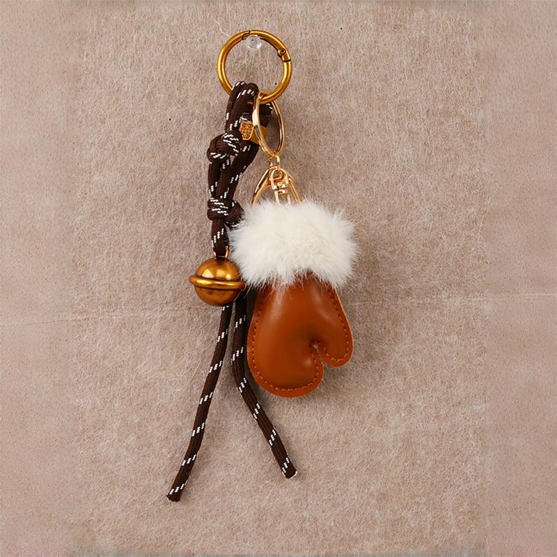 Furry Mitten Keychain With Bell Leather Gloves Bag Creative Charm Women s Bag Pendant Knot Decoration Car Keychain Accessories
Furry Mitten Keychain With Bell Leather Gloves Bag Creative Charm Women s Bag Pendant Knot Decoration Car Keychain Accessories